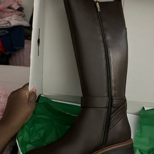 Tommy Hilfiger ladies leather high boots